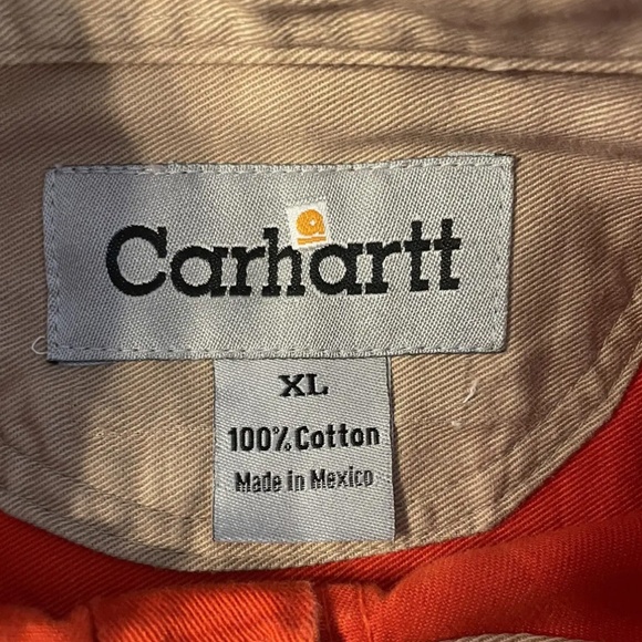 Carhartt button up - Picture 3 of 3